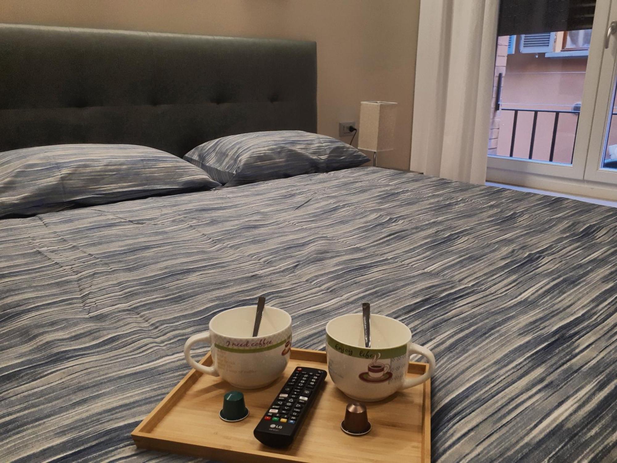 Smart Apartment Maggiore - Twa Bologna Luaran gambar
