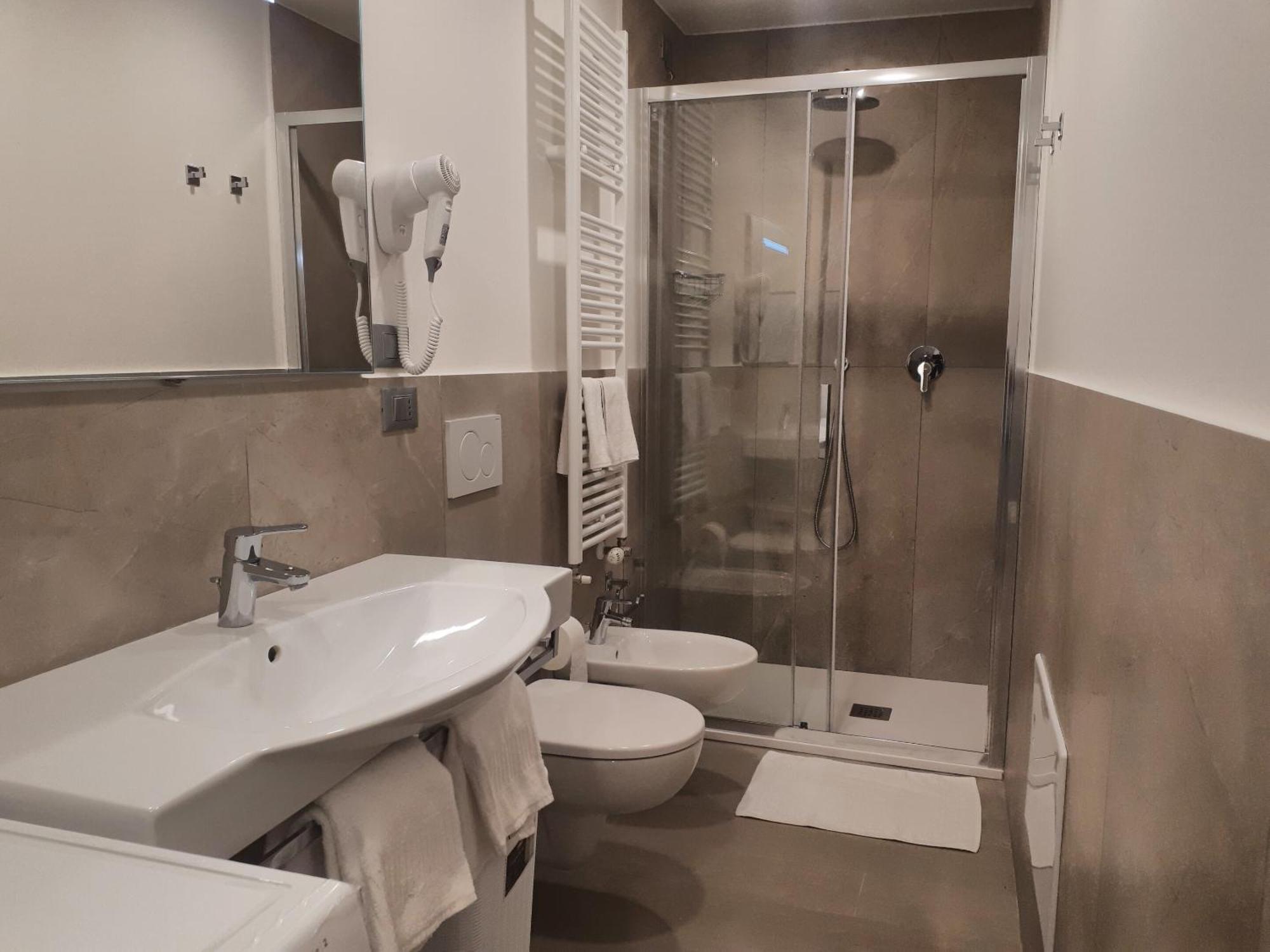 Smart Apartment Maggiore - Twa Bologna Luaran gambar